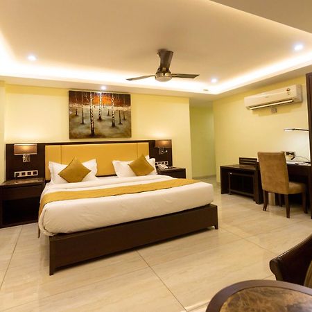 Hotel Godwin - Colaba Mumbai Eksteriør bilde