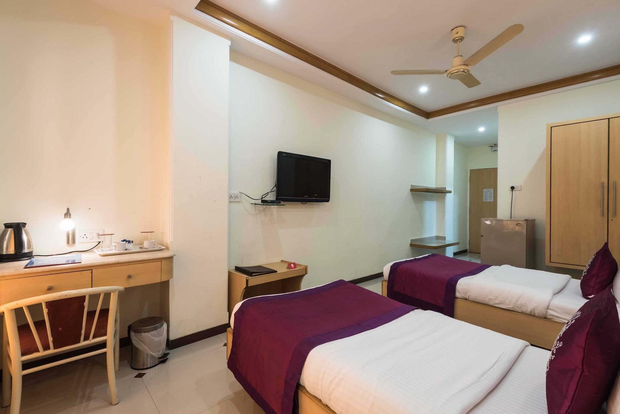 Hotel Godwin - Colaba Mumbai Eksteriør bilde