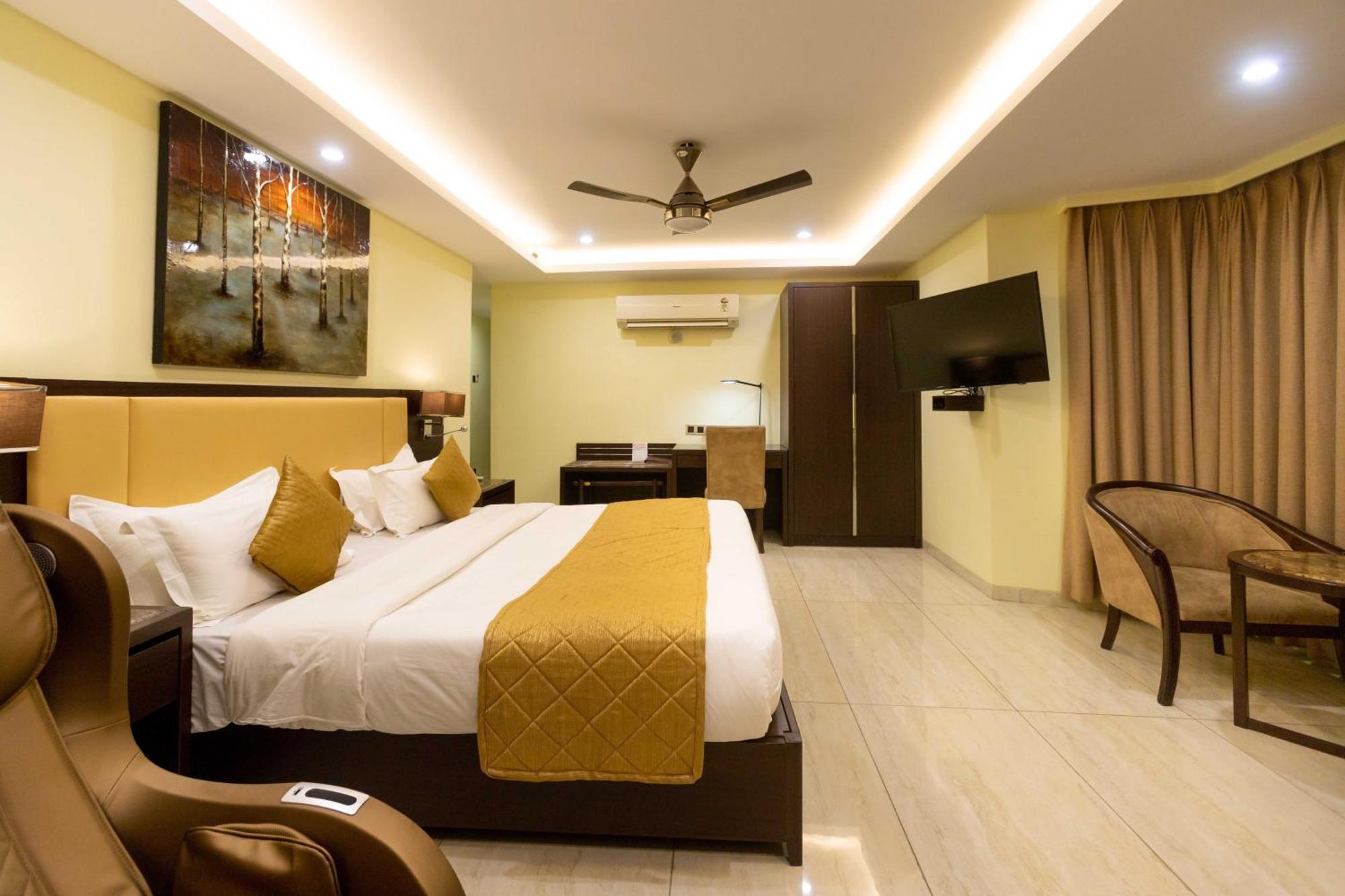 Hotel Godwin - Colaba Mumbai Eksteriør bilde