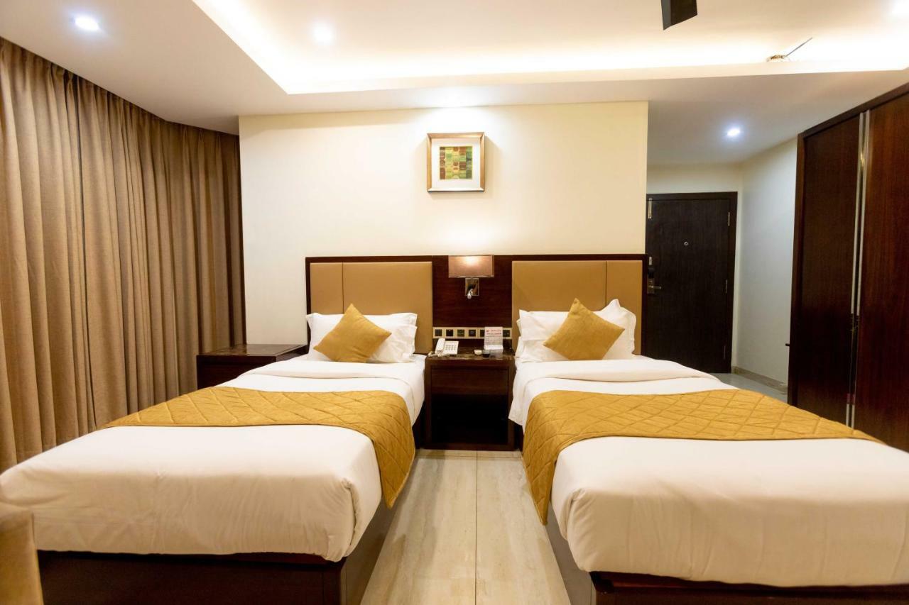 Hotel Godwin - Colaba Mumbai Eksteriør bilde