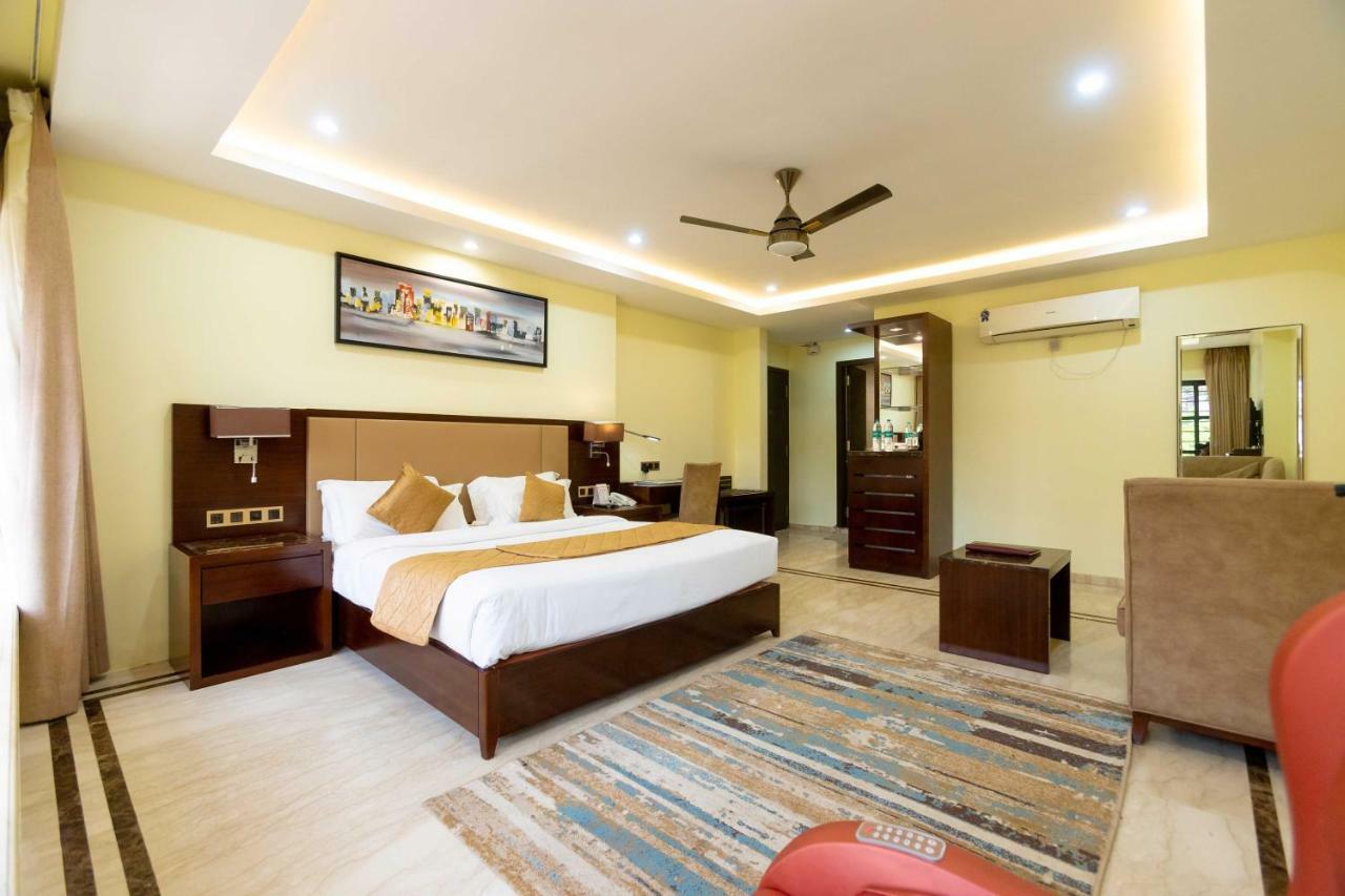 Hotel Godwin - Colaba Mumbai Eksteriør bilde