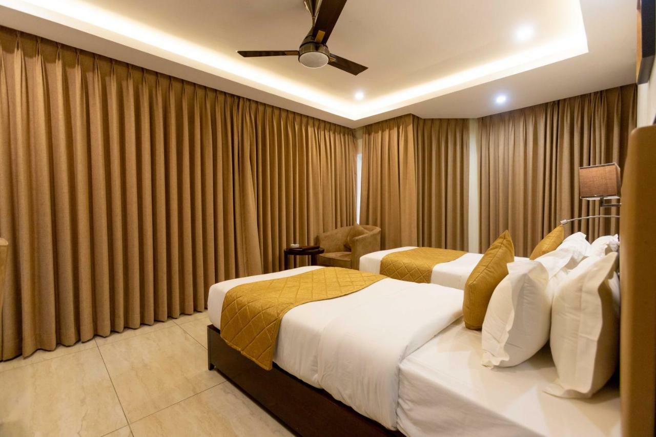 Hotel Godwin - Colaba Mumbai Eksteriør bilde